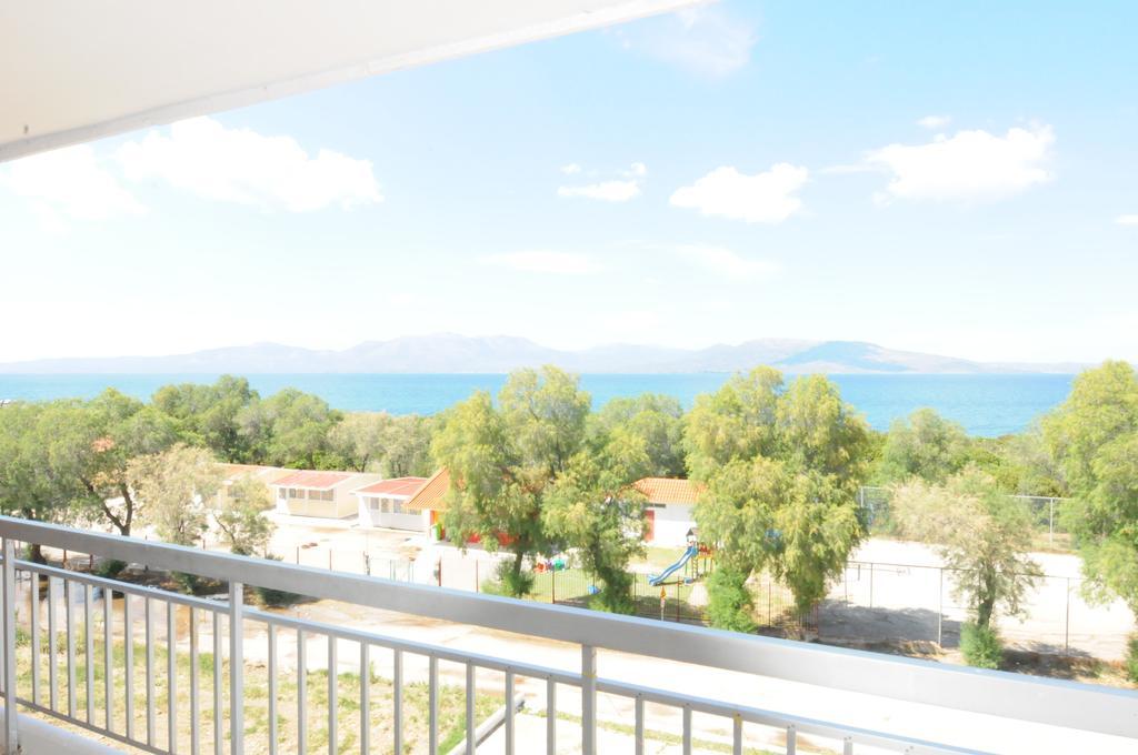 Kinetta Apartments Agioi Apostoloi  Buitenkant foto