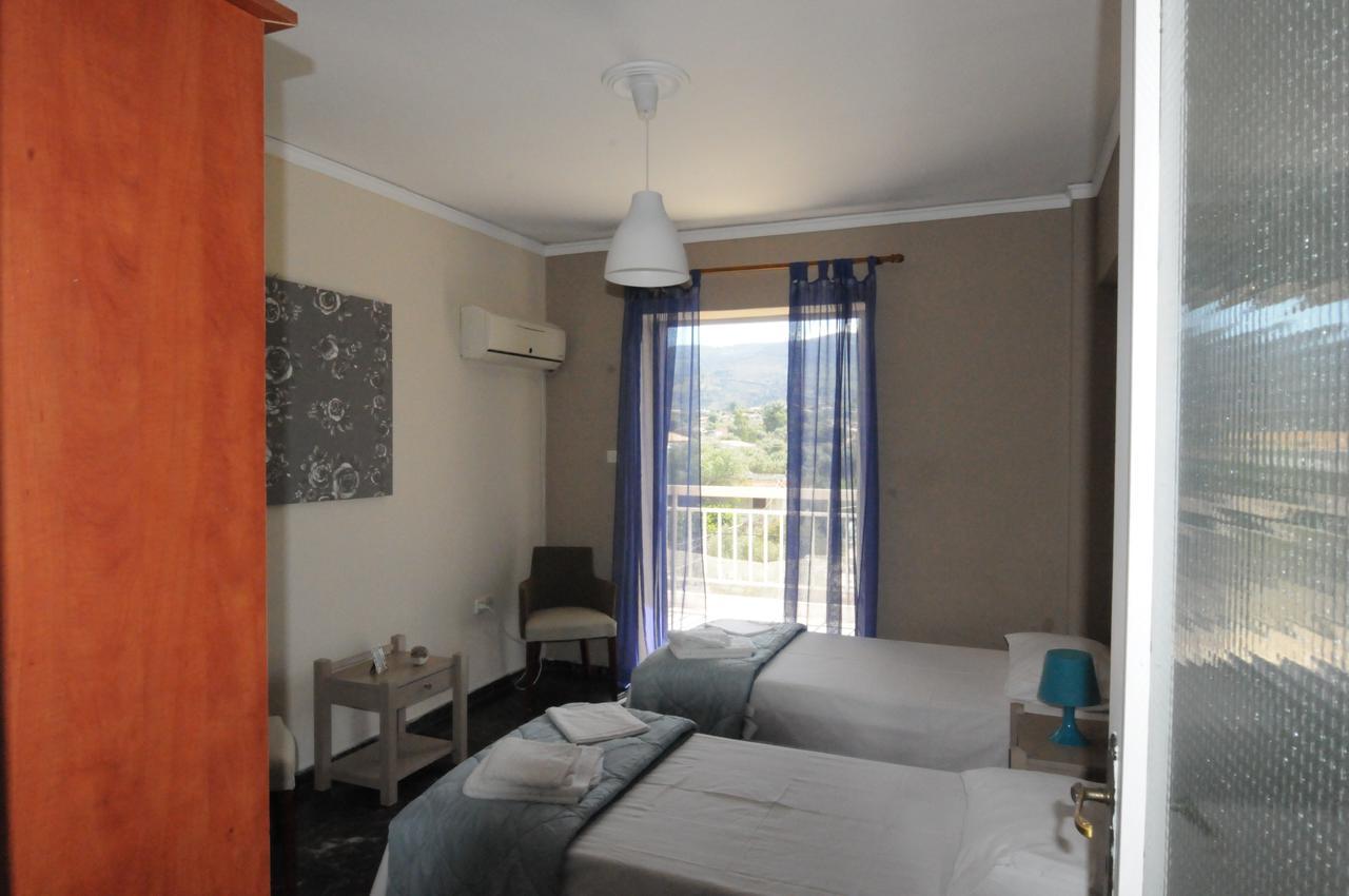 Kinetta Apartments Agioi Apostoloi  Buitenkant foto