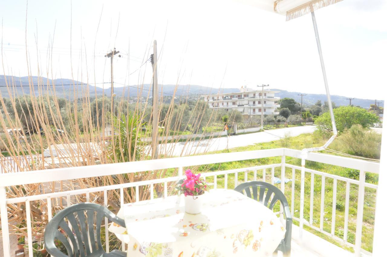 Kinetta Apartments Agioi Apostoloi  Buitenkant foto