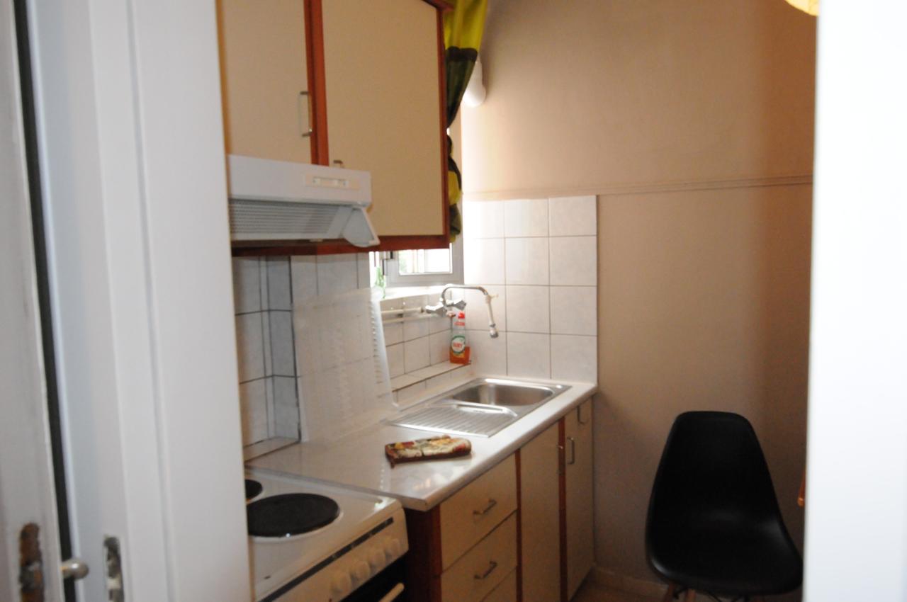 Kinetta Apartments Agioi Apostoloi  Buitenkant foto